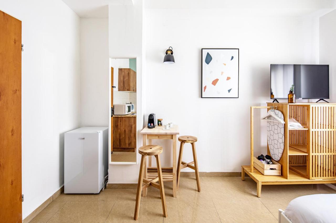 Apartment Port