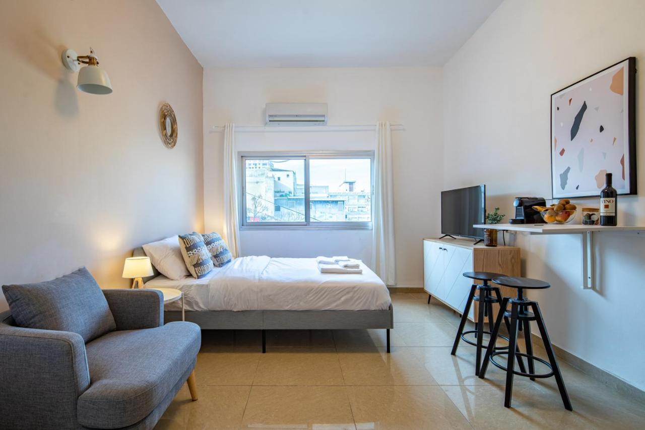 Port Apartment